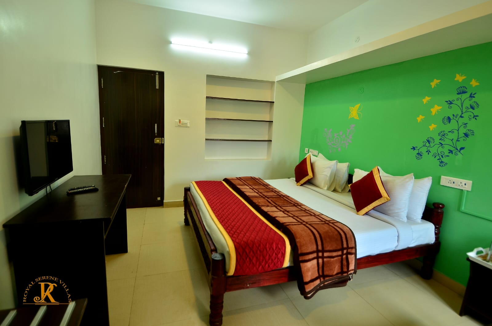 WhatsApp Image 2025-10-18 at 6.46.57 PM